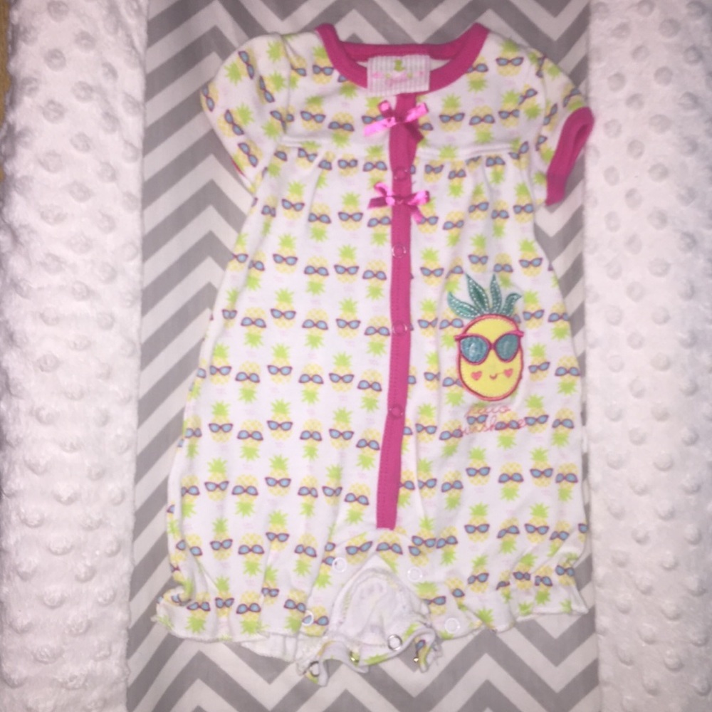 Duck•Duck Goose Pineapple Romper